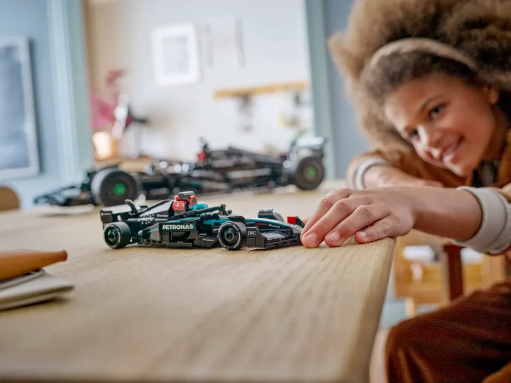 LEGO Mercedes F1 Race car